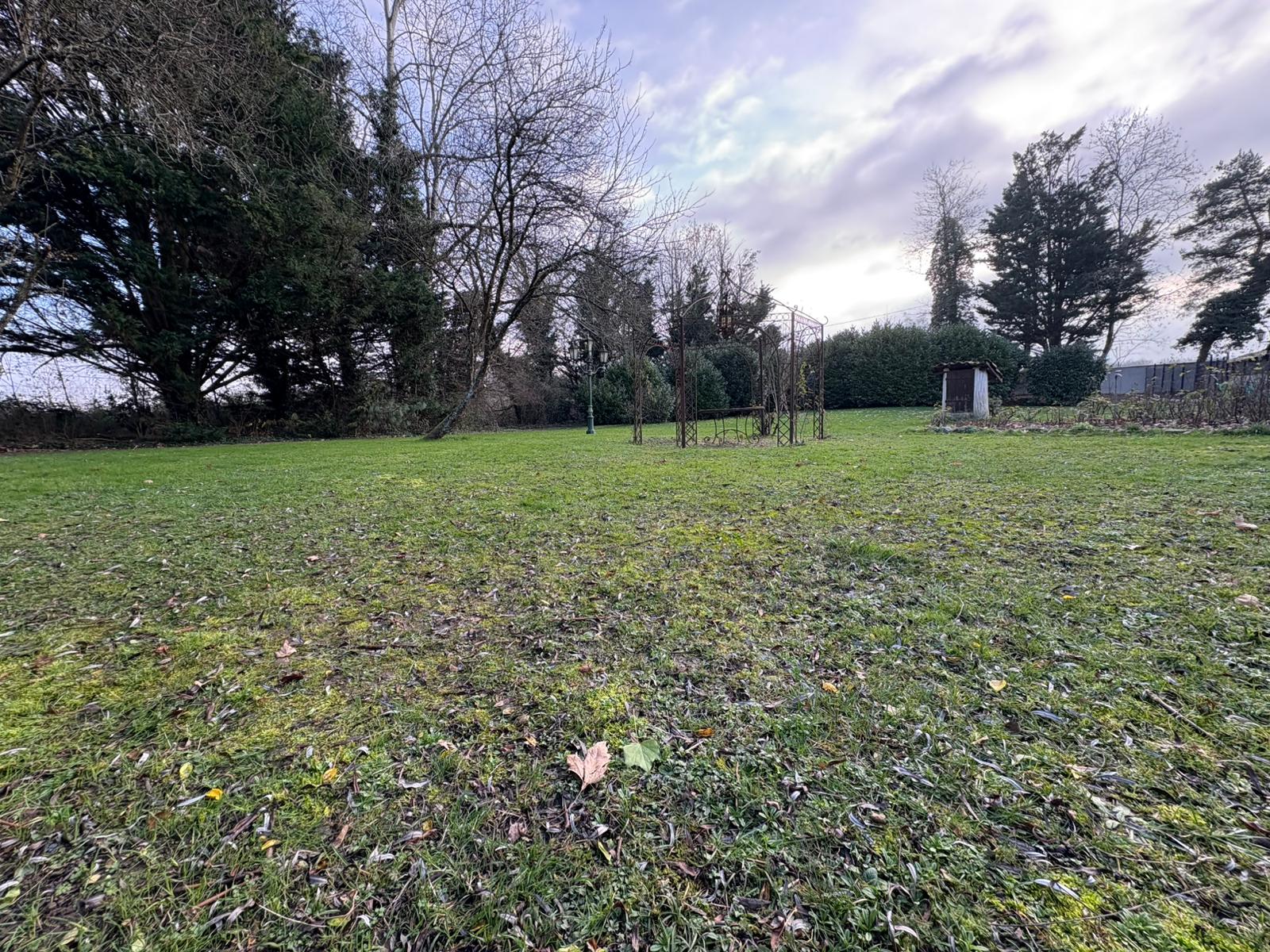 Vue de l'extérieur du domaine